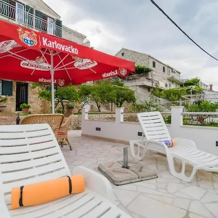 Lena & Lara- One-bedroom With Terrace And Sea View Appartement Dubrovnik
